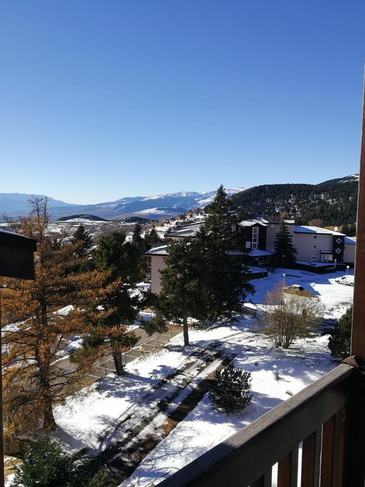 Pyrenees Catalanes Tres Joli Appartement 300M Telecabines Font-Romeu-Odeillo-Via Esterno foto